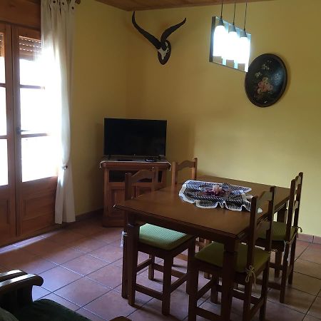 La Perxada De Besoli Appartement Areu Buitenkant foto