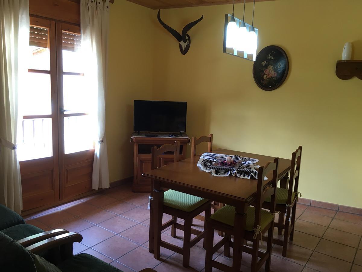 La Perxada De Besoli Appartement Areu Buitenkant foto